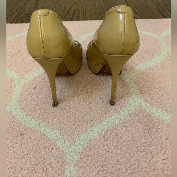 Jimmy Choo heels, Size 9 - Picture 4 of 7